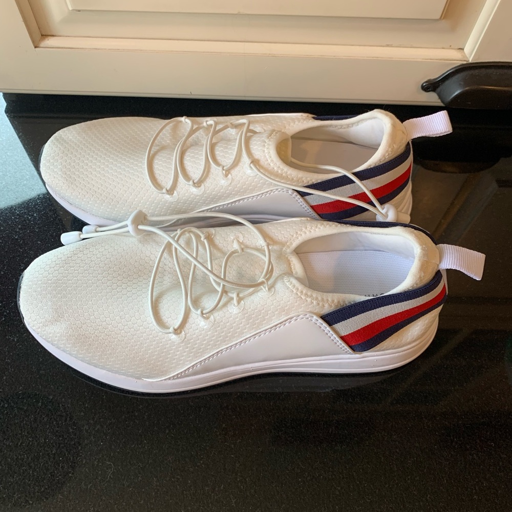 Brand New Tommy Hilfiger White Sneakers